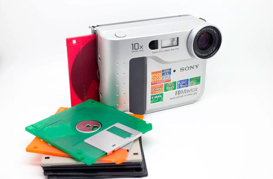 Do disquete ao pixel: Como a Sony Mavica dominou o mundo gravando fotos a 0,3 MP